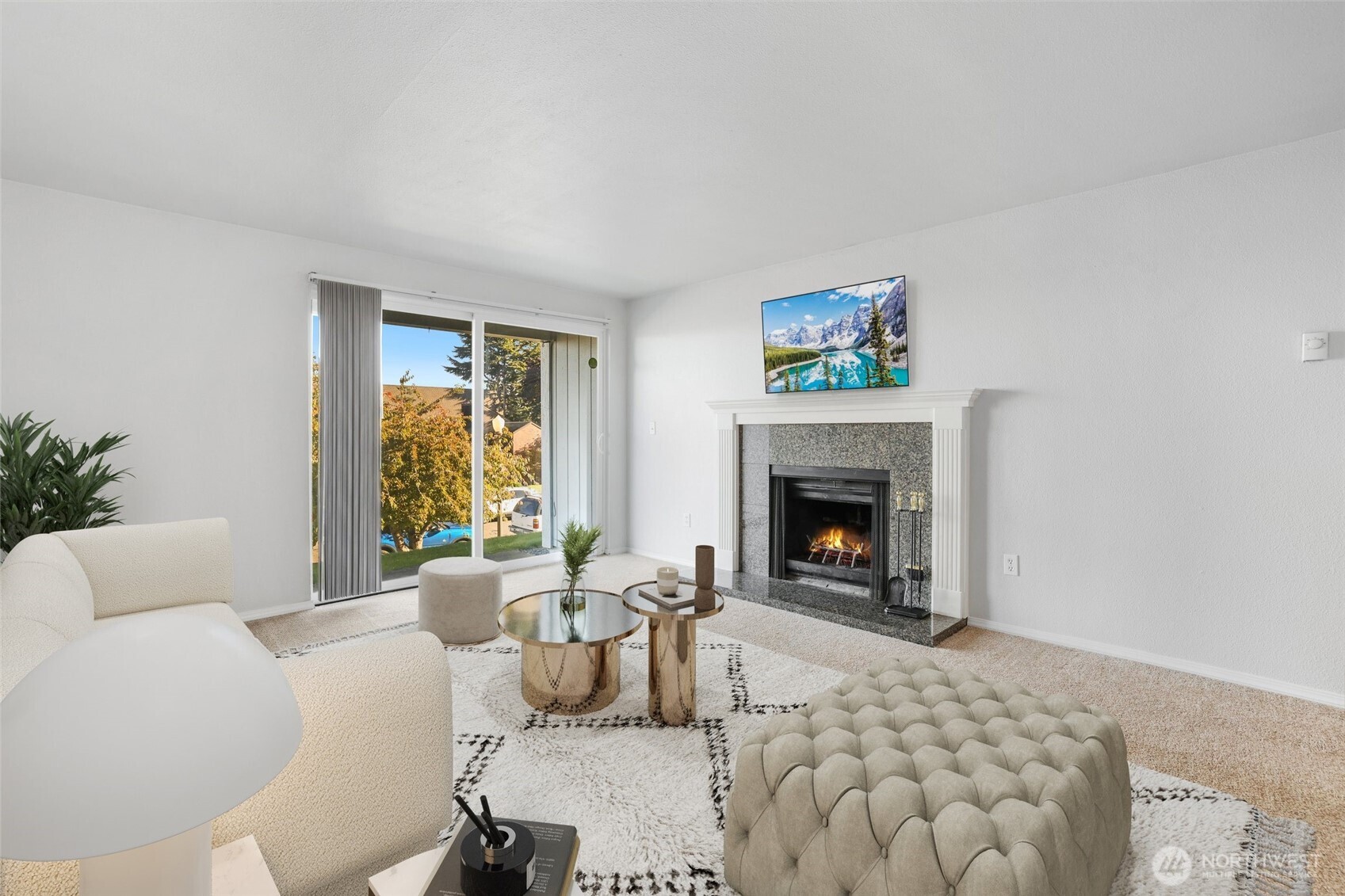 1010 North J Street, Unit 2 Tacoma, WA 98403 - Photo 5 of 29 a living room with furniture and a fireplace
