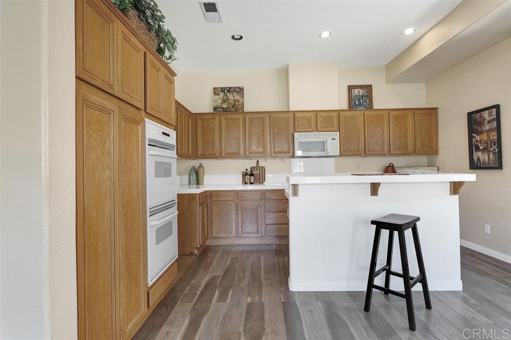 2126 Stone Castle Fallbrook, CA 92028 - Photo 11 of 25