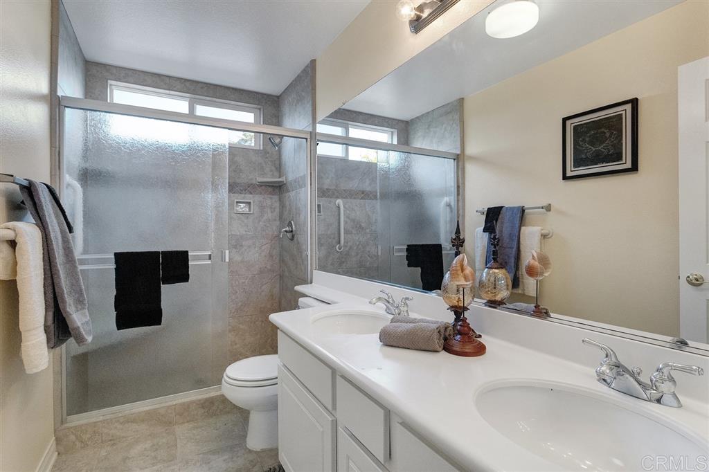 2126 Stone Castle Fallbrook, CA 92028 - Photo 20 of 25