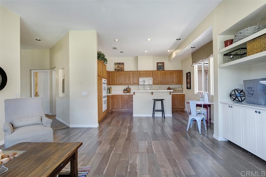 2126 Stone Castle Fallbrook, CA 92028 - Photo 8 of 25