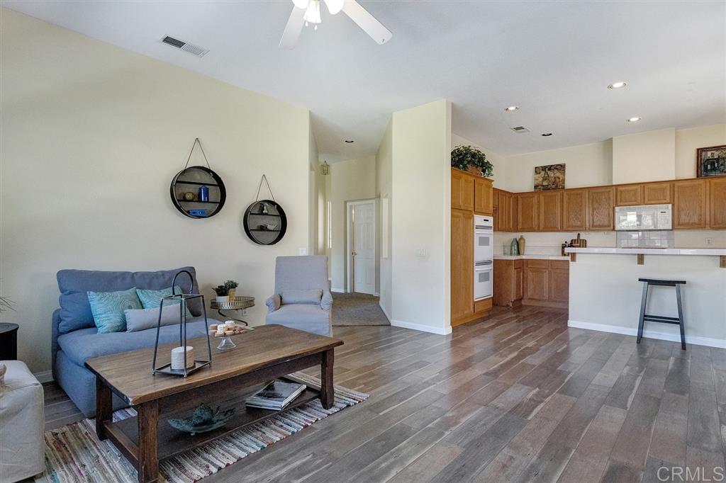 2126 Stone Castle Fallbrook, CA 92028 - Photo 9 of 25