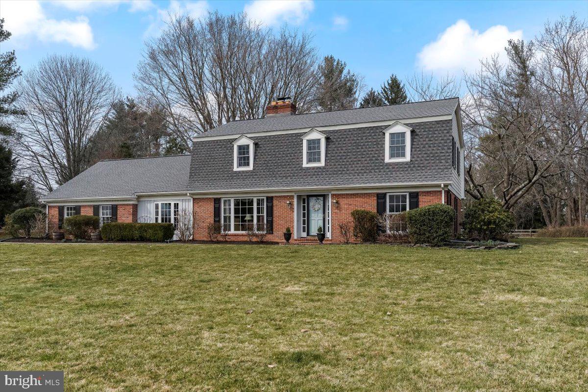 1065 Country Club Road West Chester, PA 19382 - Photo 1 of 75 Gallery Image 1