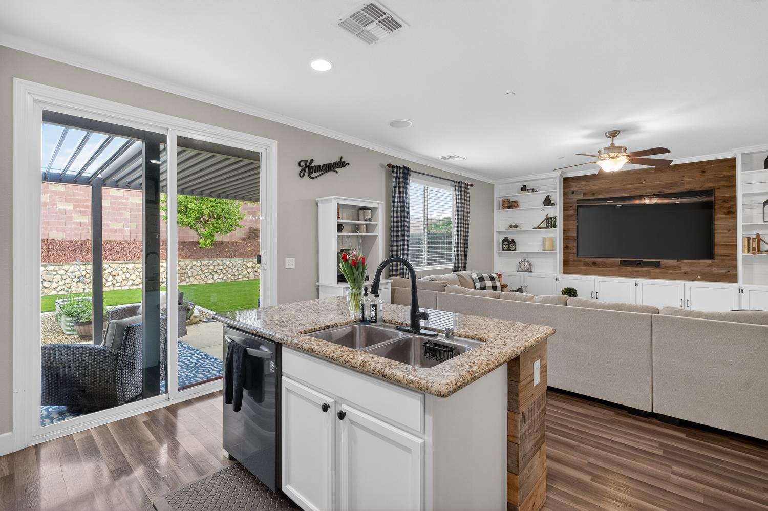 12289 Edyth Lake Way Rancho Cordova, CA 95742 - Photo 12 of 46