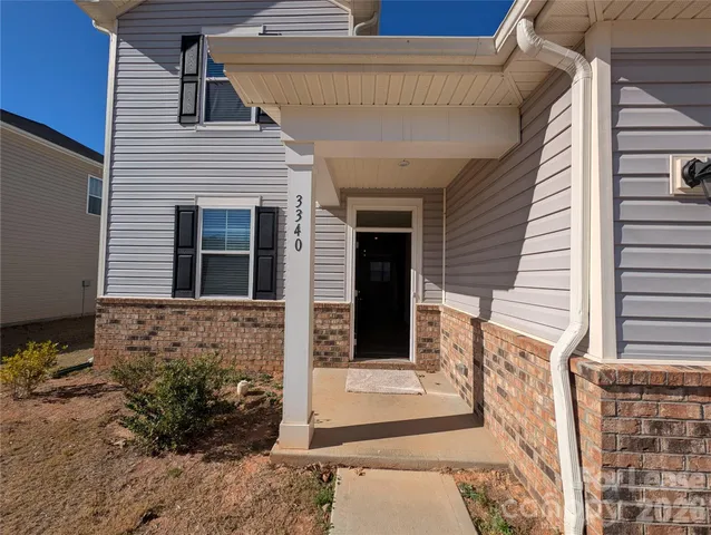 $2,700 | 3340 Blf Hl Lane, Charlotte, NC 28215