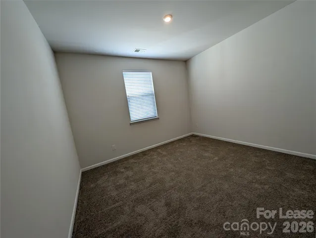 $2,700 | 3340 Blf Hl Lane, Charlotte, NC 28215