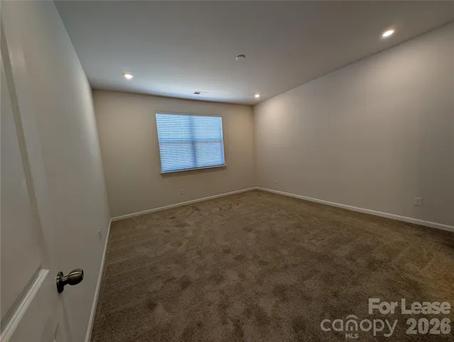 $2,700 | 3340 Blf Hl Lane, Charlotte, NC 28215