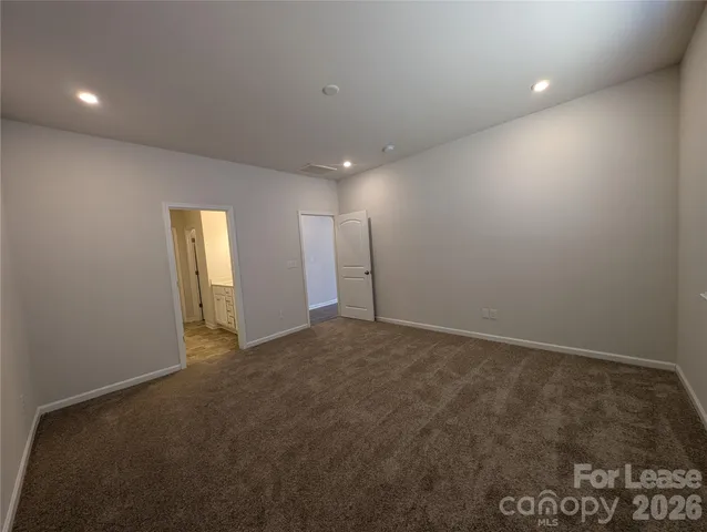 $2,700 | 3340 Blf Hl Lane, Charlotte, NC 28215