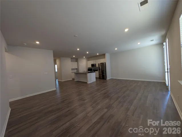 $2,700 | 3340 Blf Hl Lane, Charlotte, NC 28215