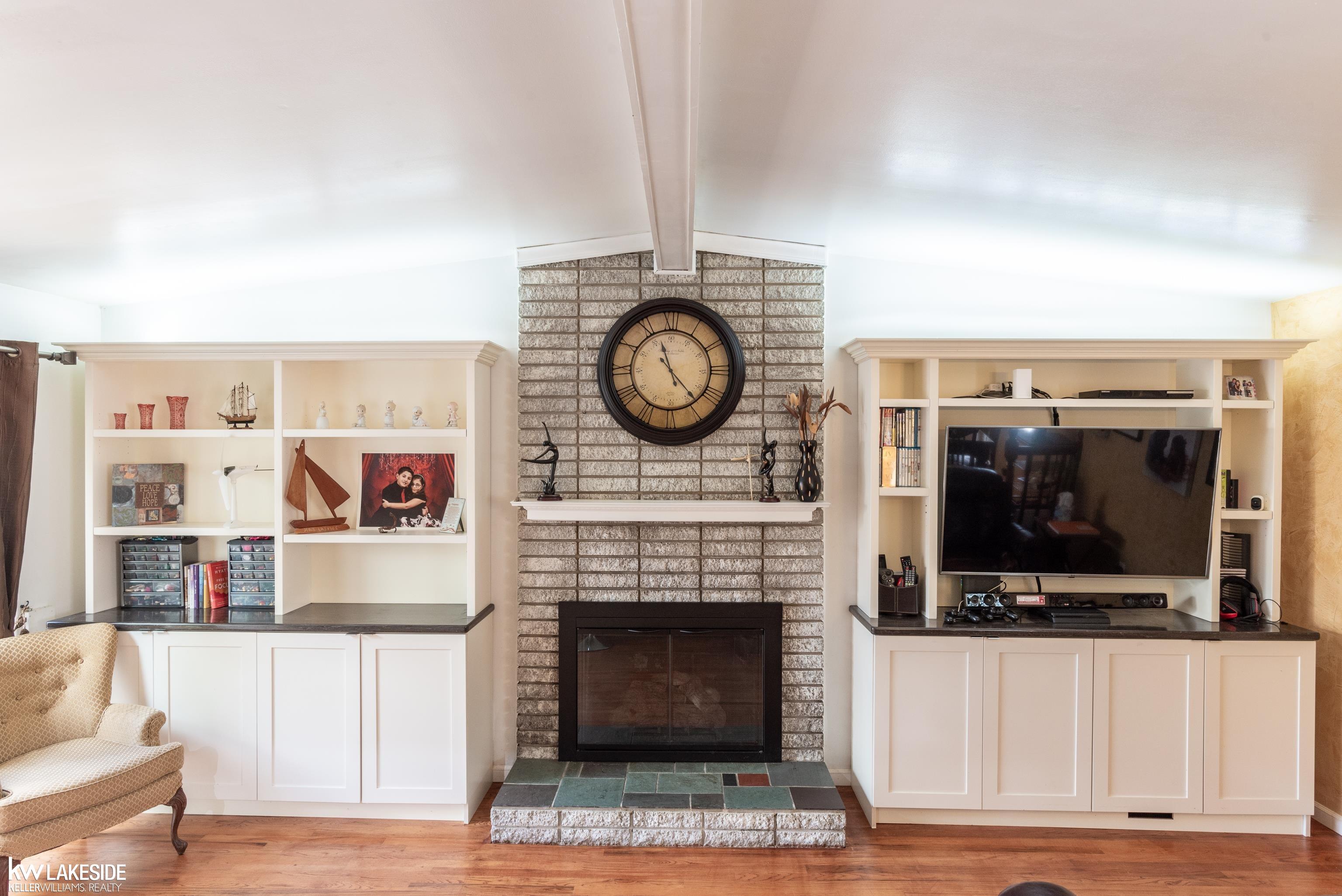 12973 Plumbrook Road Sterling Heights, MI 48312 - Photo 14 of 35 50086295-13.JPG