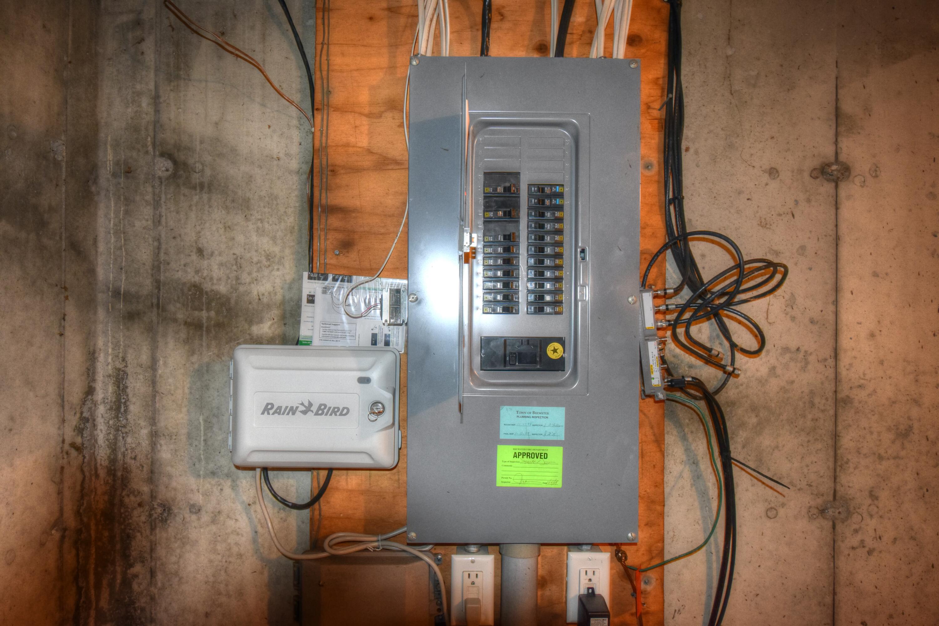 41 Turning Mill Road Brewster, MA 02631 - Photo 43 of 44 a picture of a bathroom