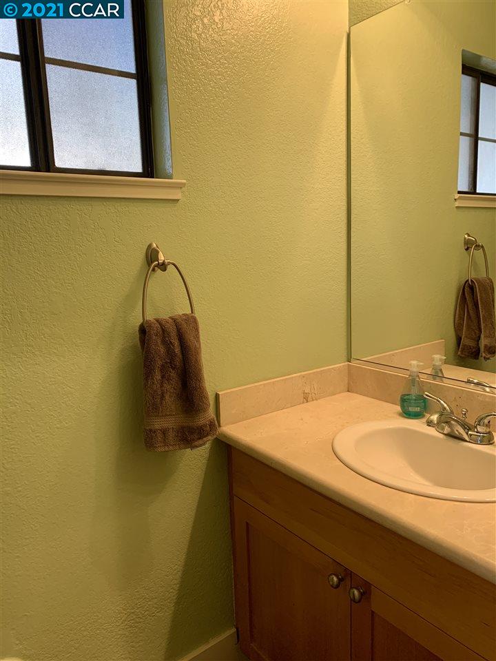 388 South Overlook Drive San Ramon, CA 94582 - Photo 11 of 24