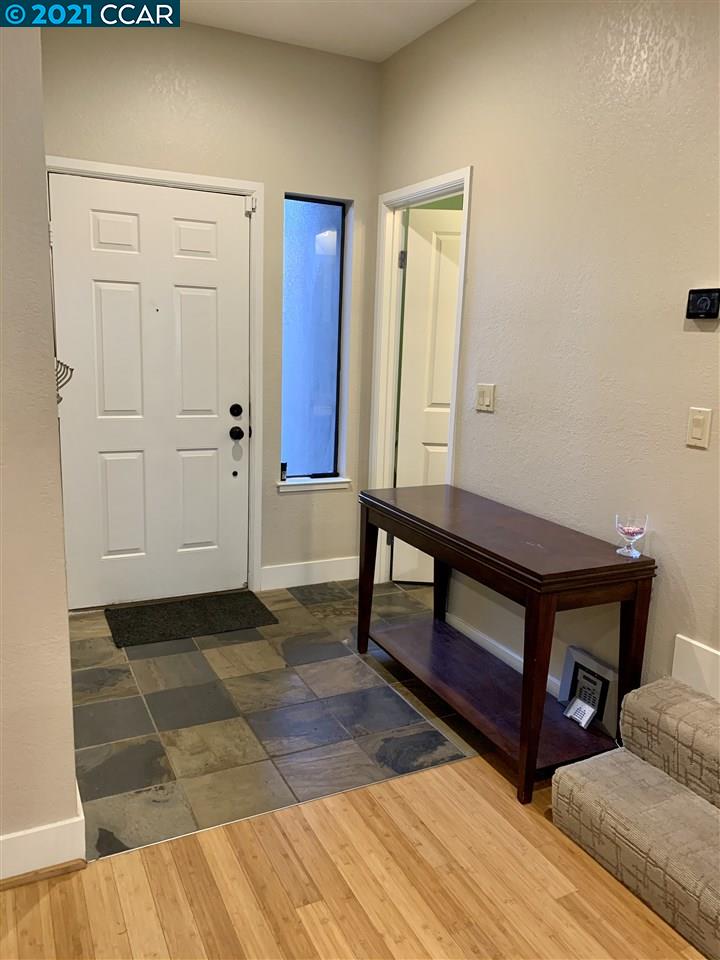 388 South Overlook Drive San Ramon, CA 94582 - Photo 5 of 24