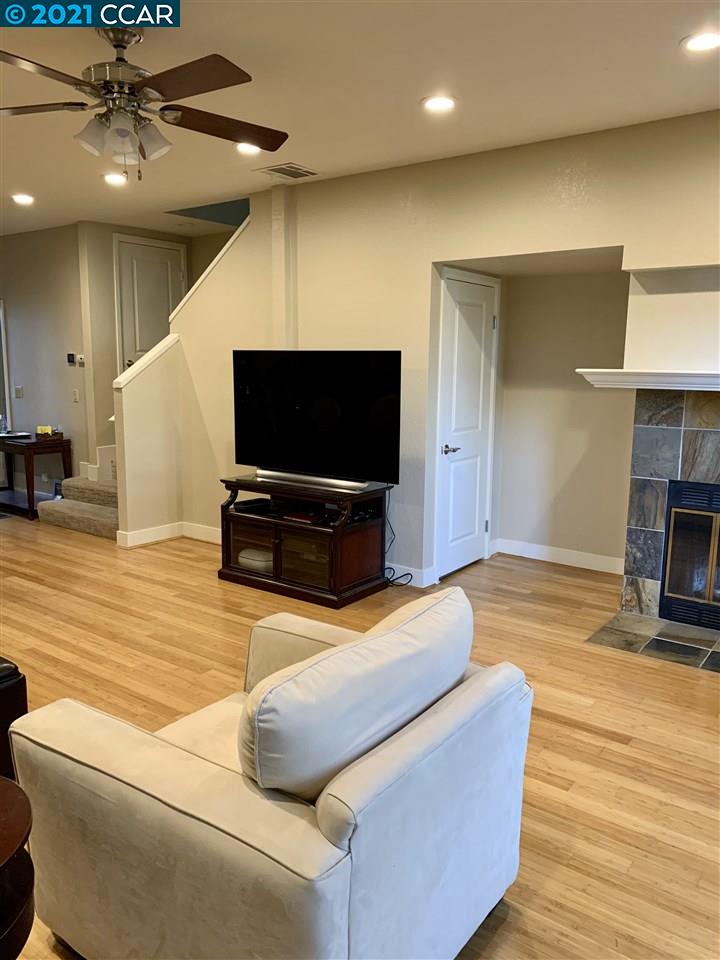 388 South Overlook Drive San Ramon, CA 94582 - Photo 8 of 24