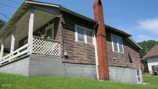 $139,000 | 5428 Guest River Road, Norton, VA 24273