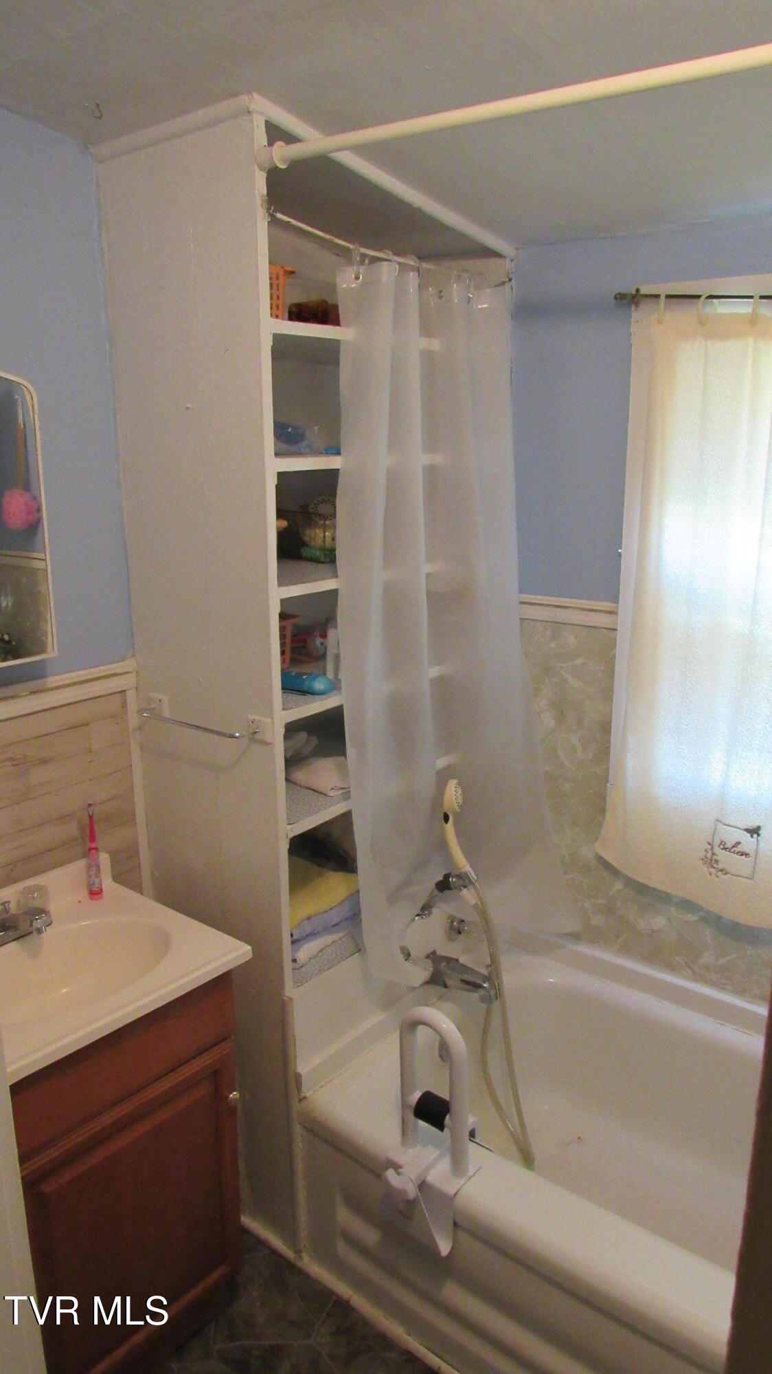 5428 Guest River Road Norton, VA 24273 - Photo 26 of 26 Bathroom