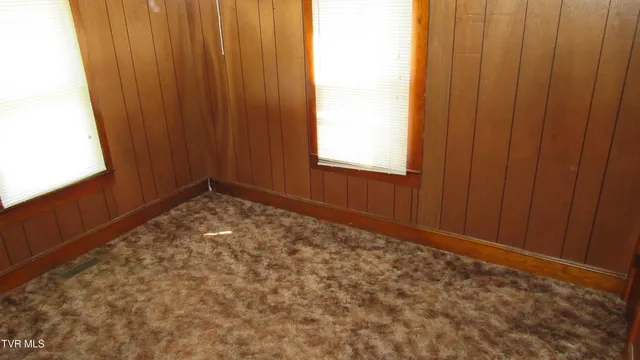 $139,000 | 5428 Guest River Road, Norton, VA 24273