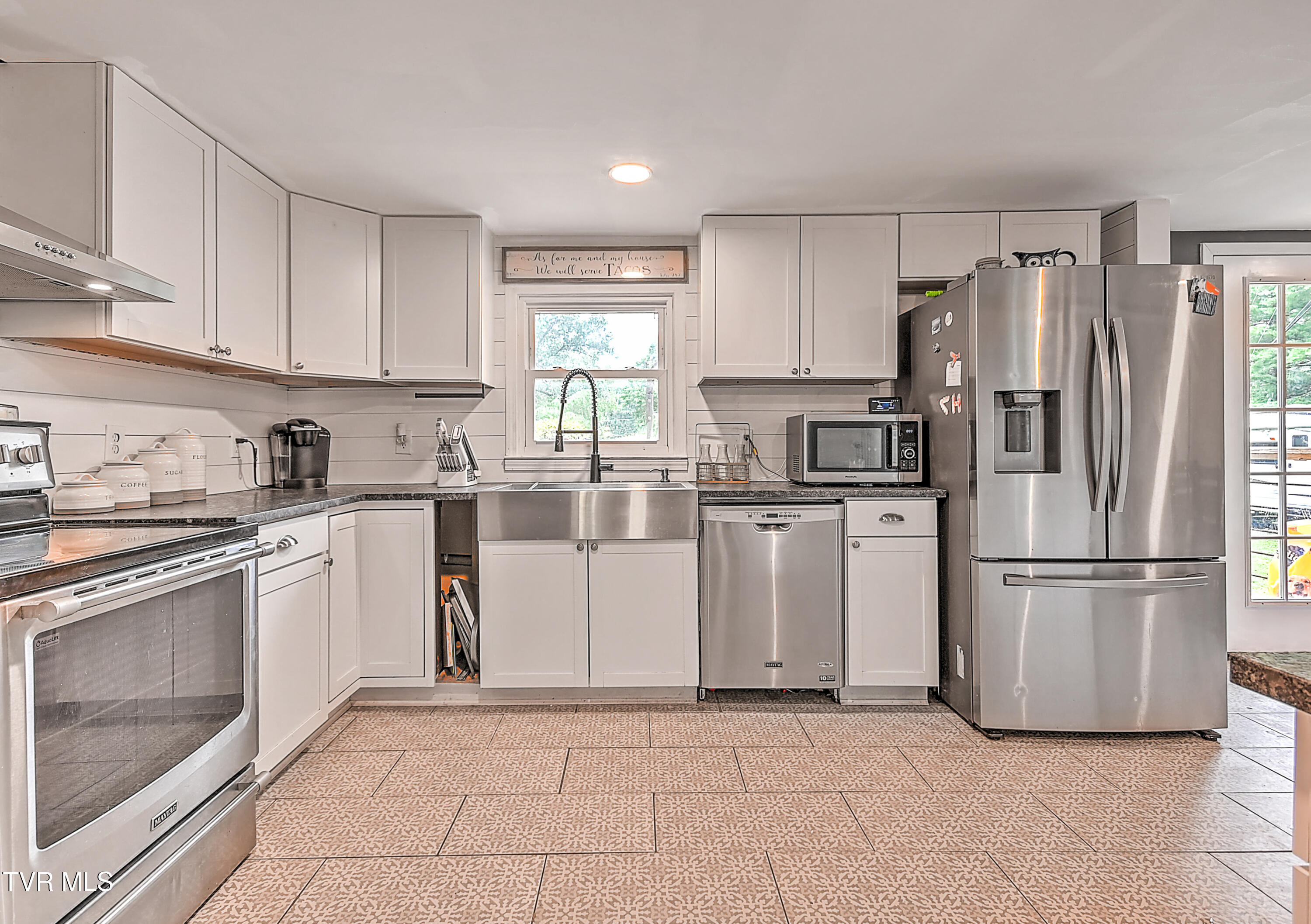 4357 Reedy Creek Road Bristol, VA 24202 - Photo 11 of 47 4357 Reed Creek DB-13