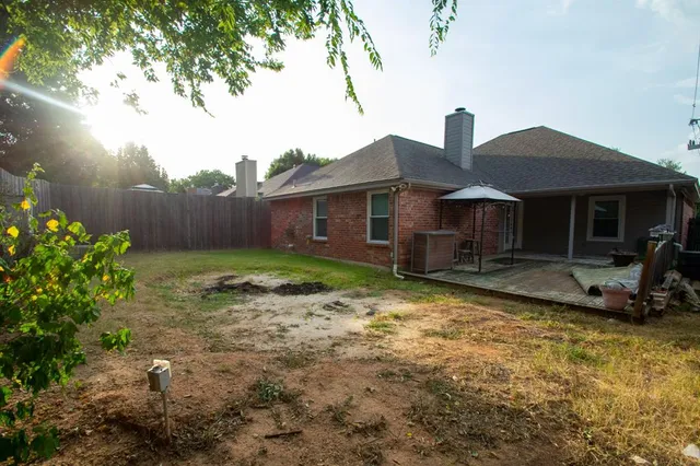 $2,175 | 8728 Elbe Trail, Fort Worth, TX 76118
