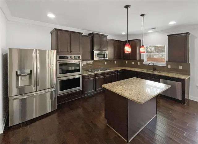 $515,000 | 2910 Blake Towers Lane, Buford, GA 30519