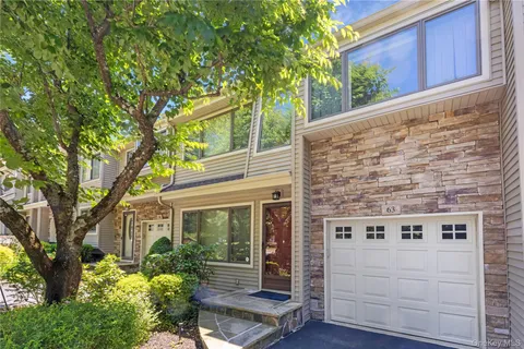 $775,000 | 63 Lisa Drive, Northport, NY 11768