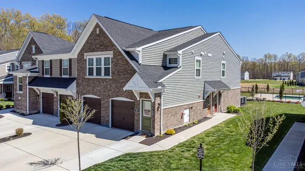 $274,900 | 5872 Parkview Lane, Unit 304, Milford, OH 45150