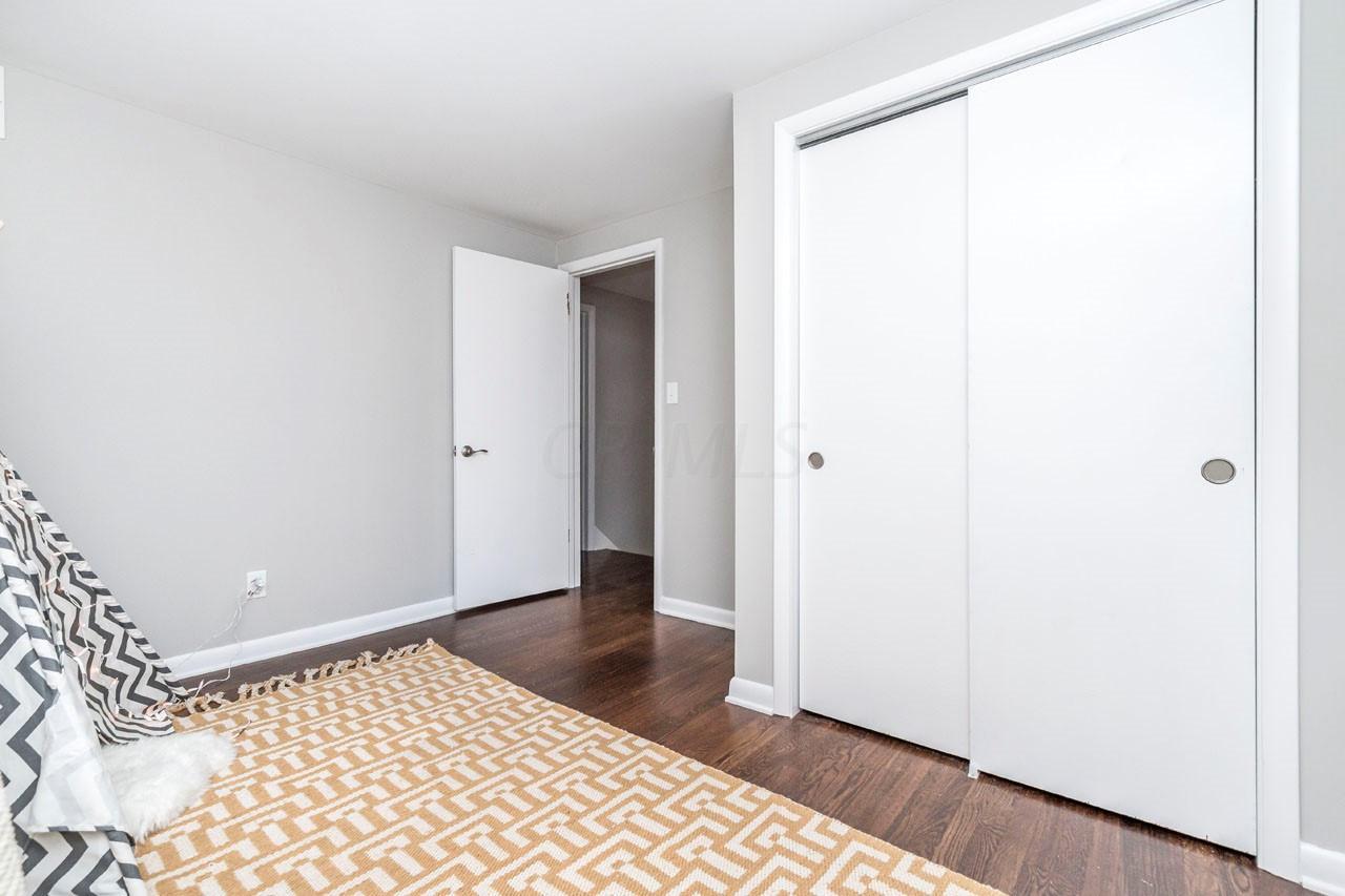 1248 Castleton Road North Columbus, OH 43220 - Photo 26 of 38 Gallery Image 26