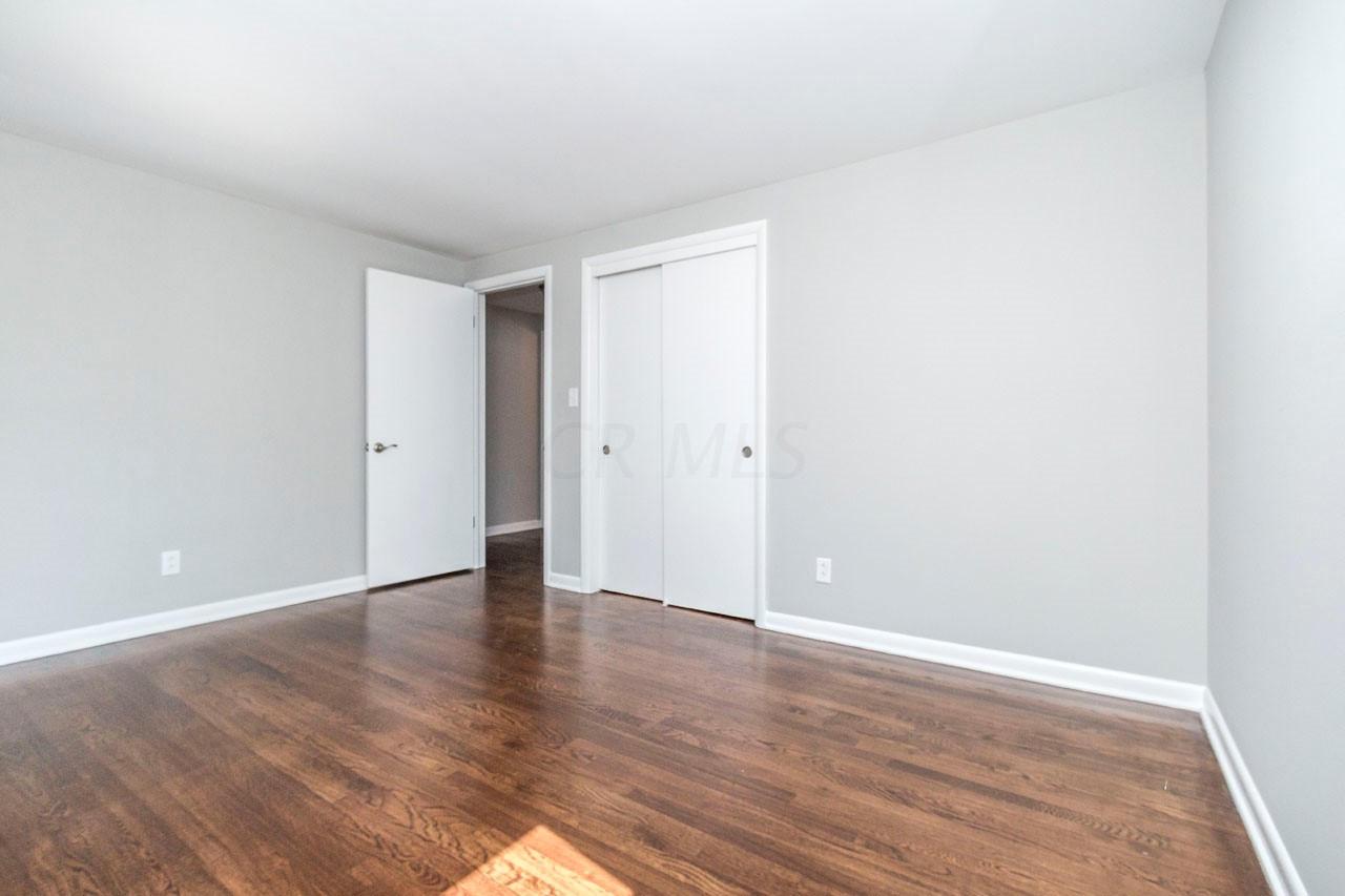 1248 Castleton Road North Columbus, OH 43220 - Photo 28 of 38 Gallery Image 28