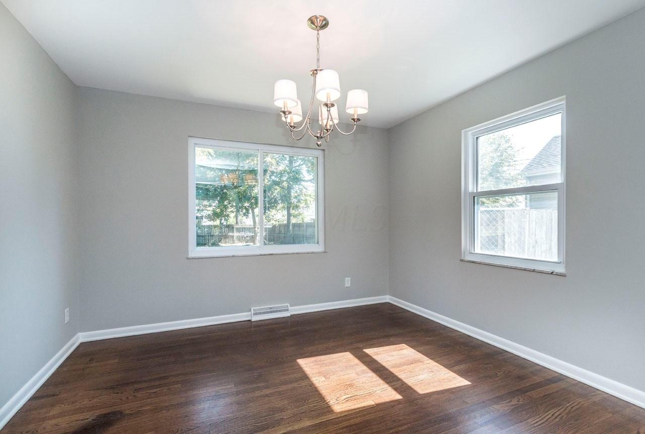 1248 Castleton Road North Columbus, OH 43220 - Photo 9 of 38 Gallery Image 9