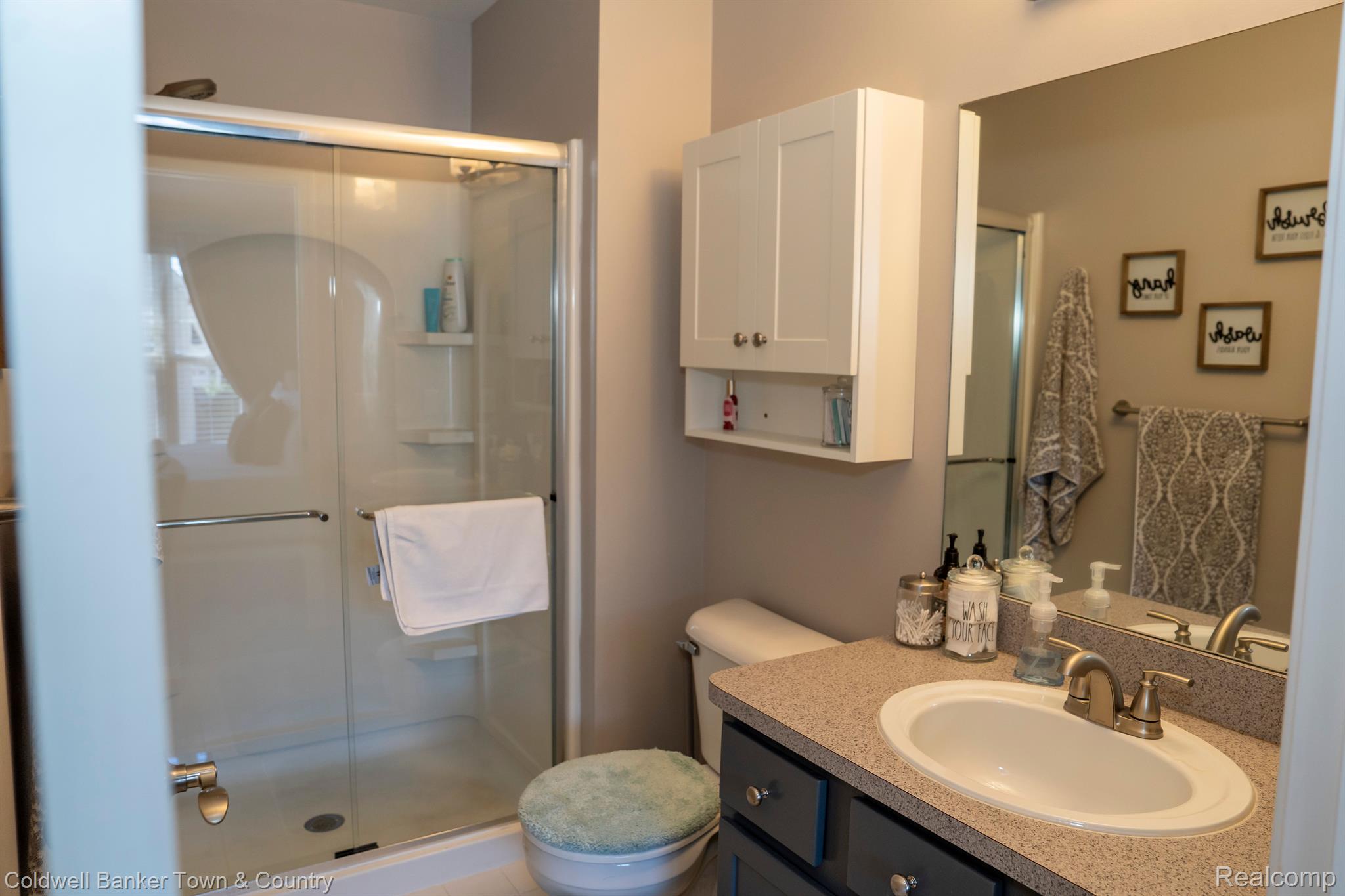 344 North Wixom Road Wixom, MI 48393 - Photo 16 of 22 Gallery Image 16