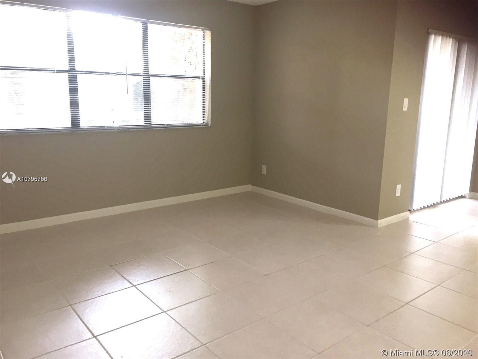 630 South Park Road, Unit 183 Hollywood, FL 33021 - Photo 3 of 14