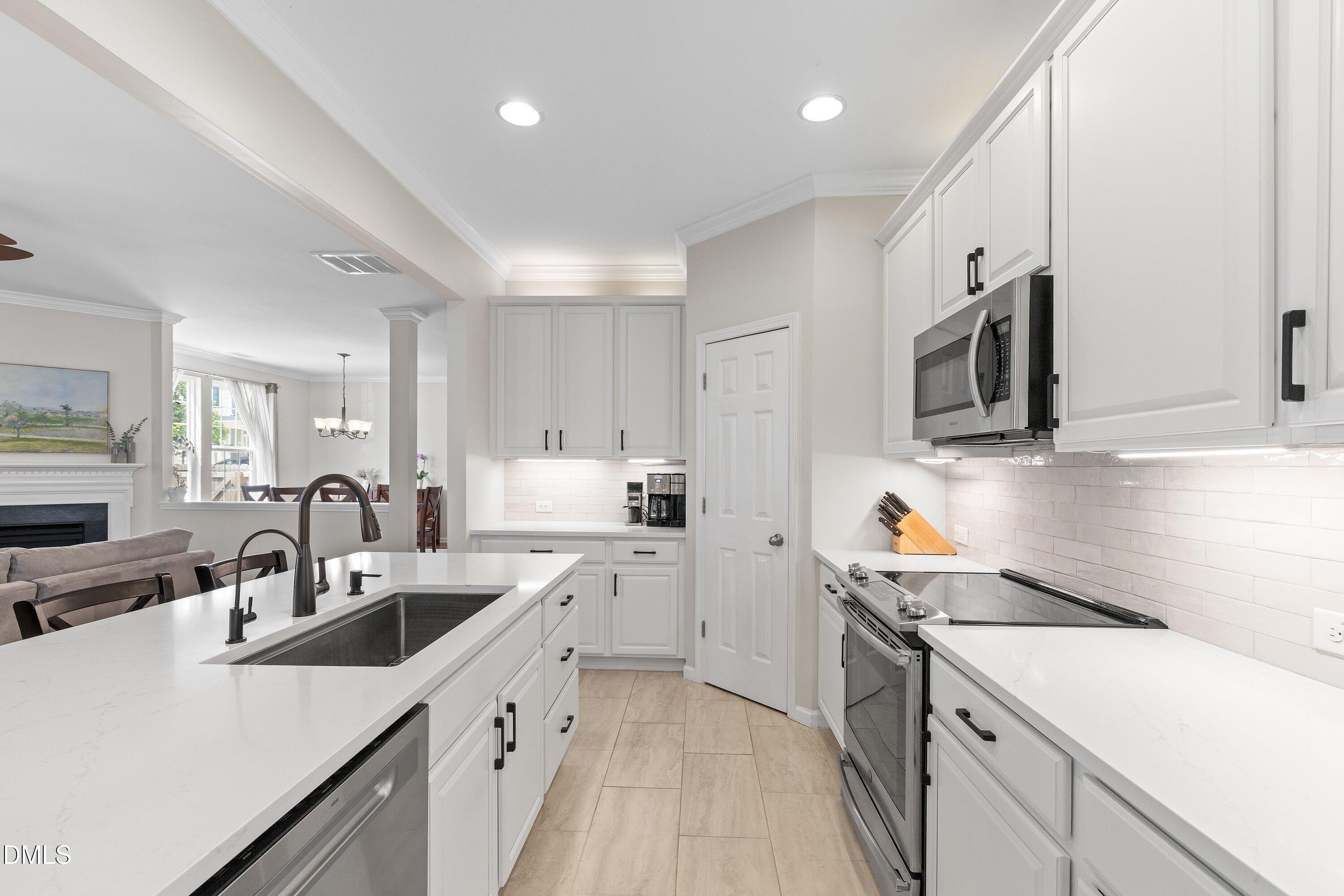 717 Summer Music Lane Raleigh, NC 27603 - Photo 23 of 75