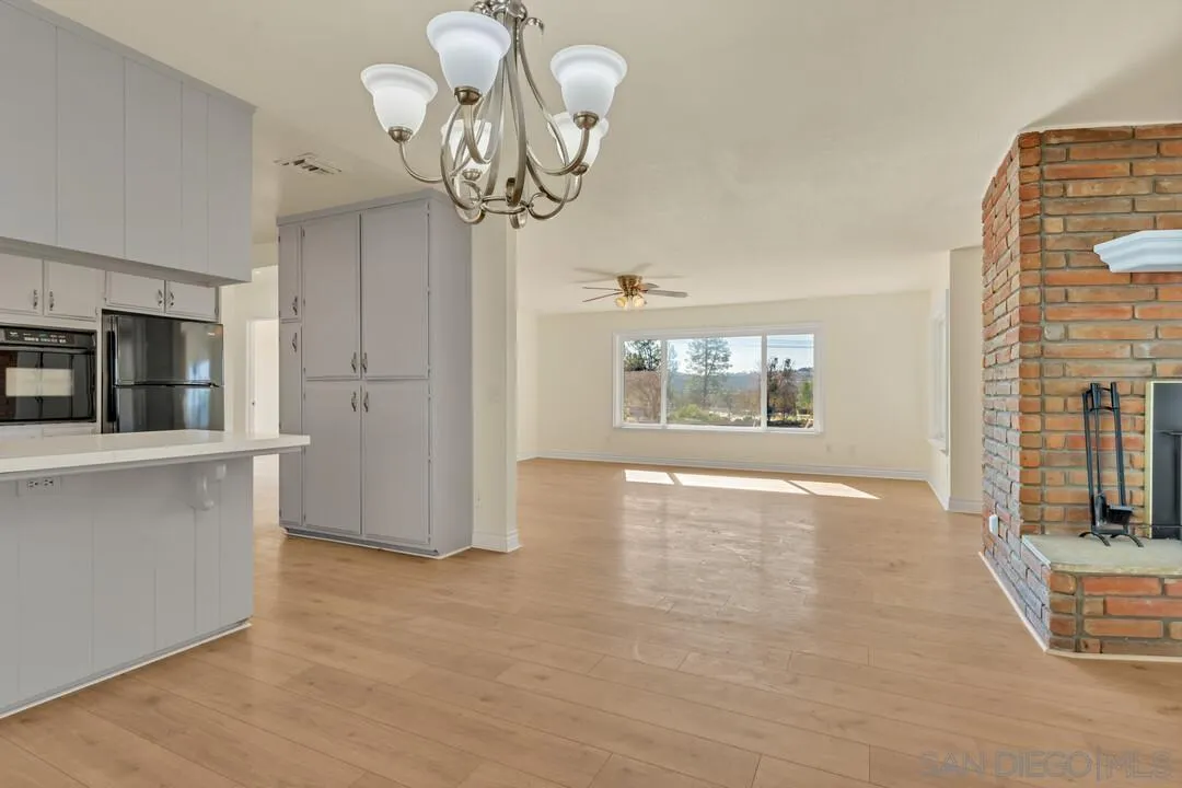 13238 Mapleview Street Lakeside, CA 92040 - Photo 13 of 45 Gallery Image 13