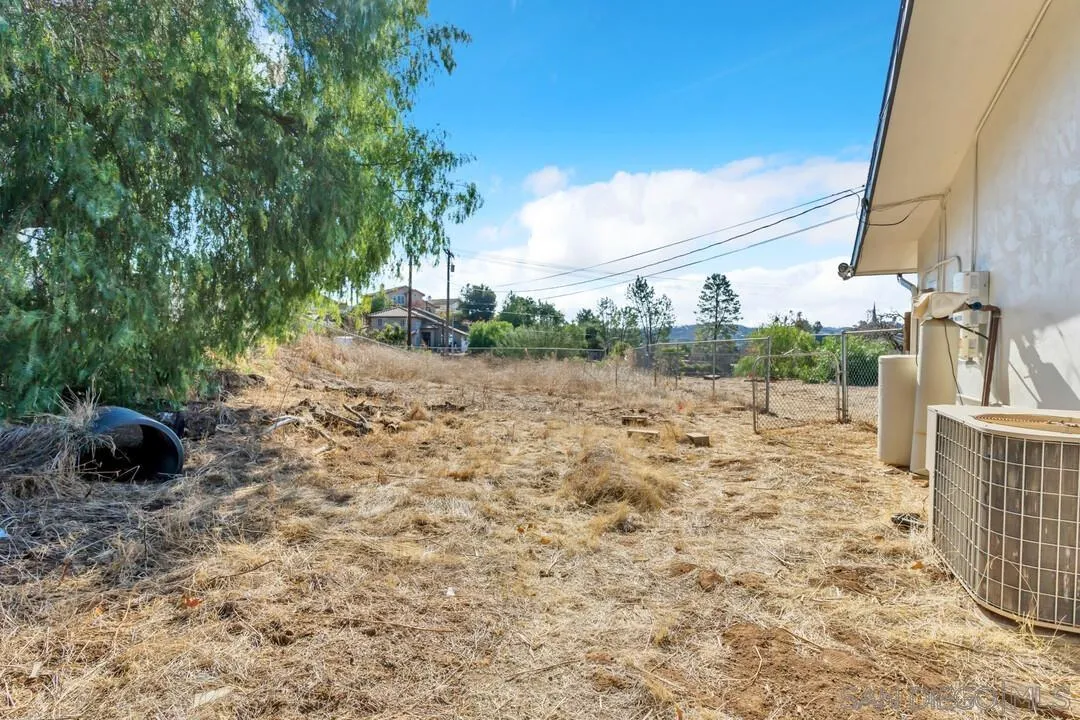 13238 Mapleview Street Lakeside, CA 92040 - Photo 36 of 45 Gallery Image 36