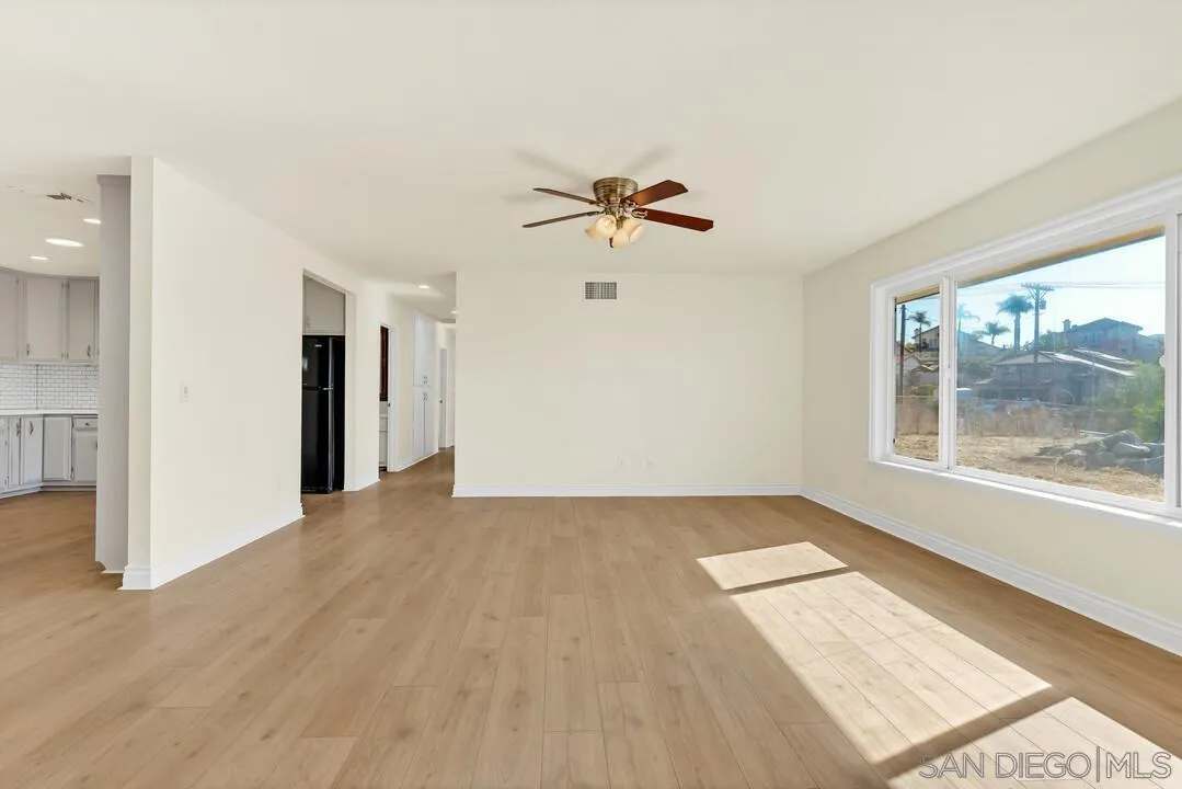 13238 Mapleview Street Lakeside, CA 92040 - Photo 7 of 45 Gallery Image 7