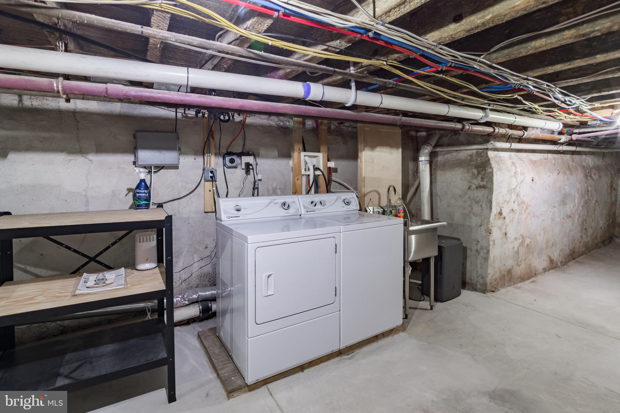 2224 Reed Street Philadelphia, PA 19146 - Photo 11 of 24