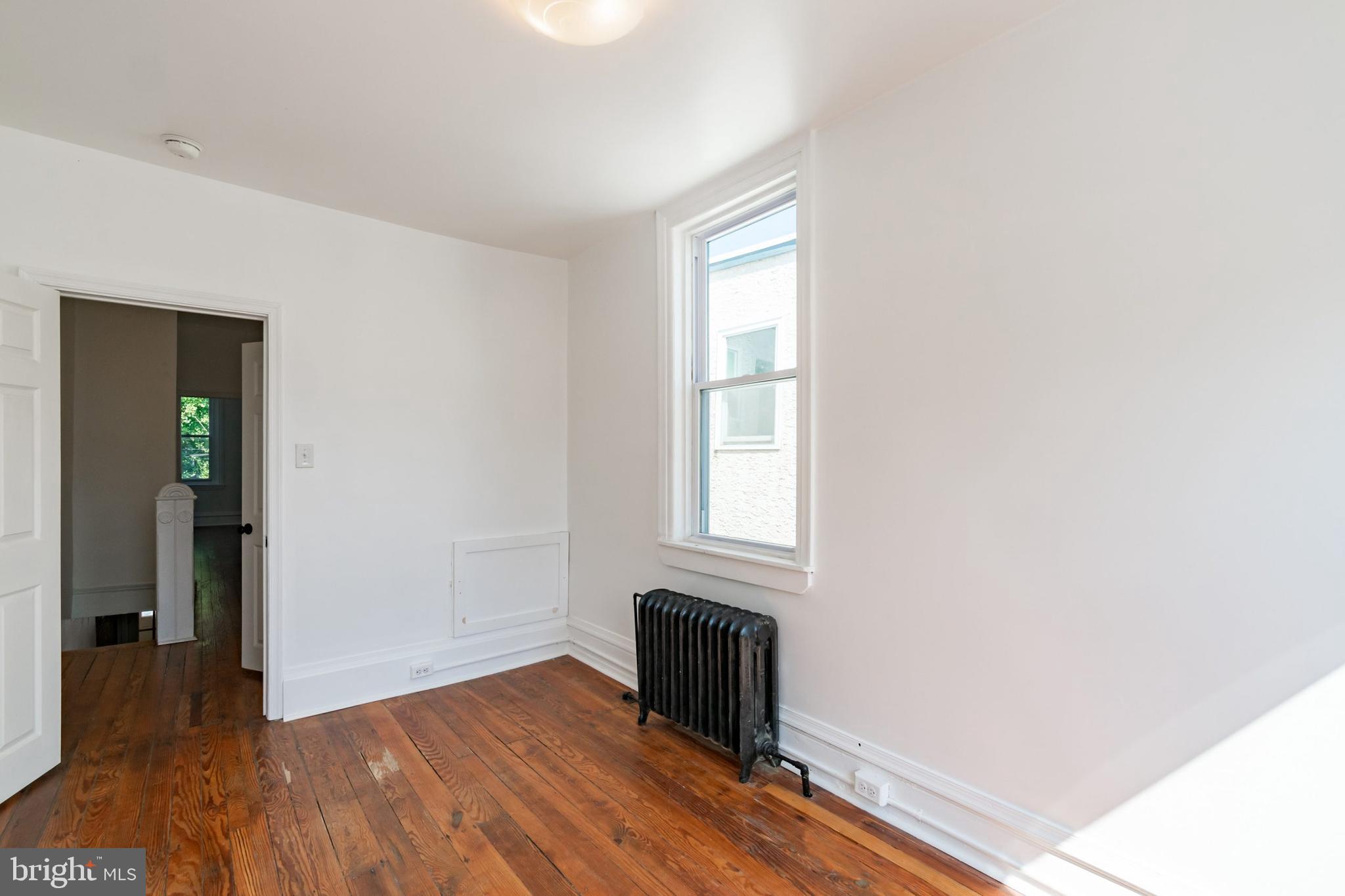 2224 Reed Street Philadelphia, PA 19146 - Photo 14 of 24