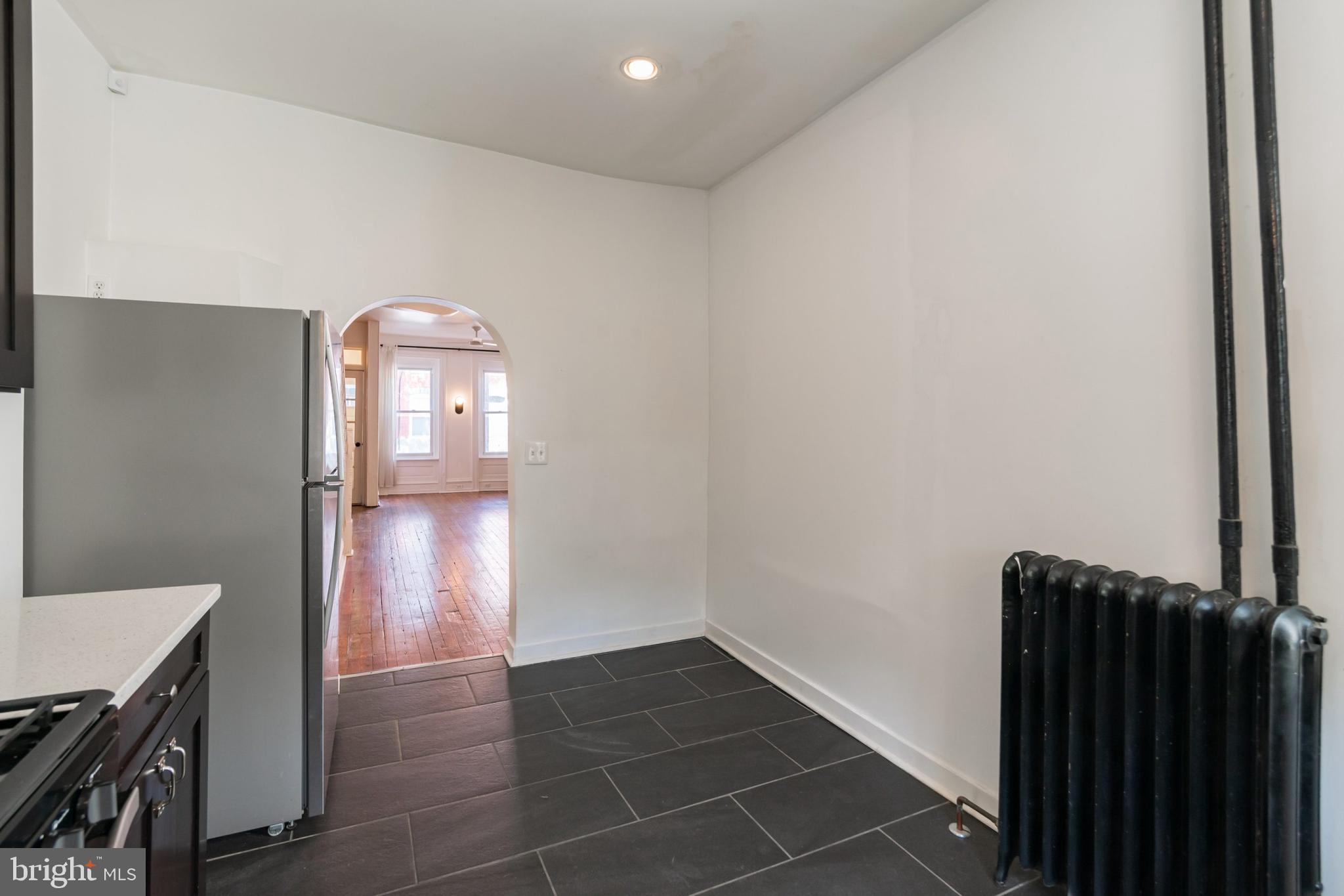 2224 Reed Street Philadelphia, PA 19146 - Photo 7 of 24