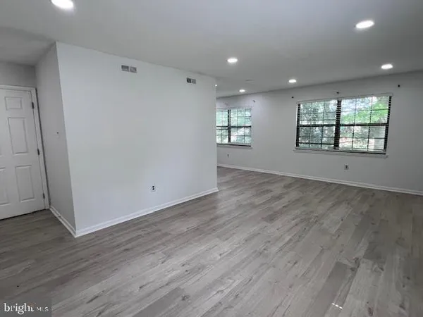 $2,200 | 438 B Willow Turn, Mount Laurel, NJ 08054