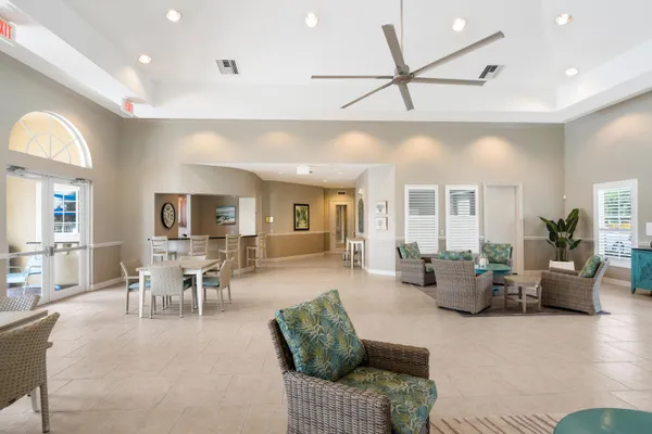 $2,900 | 5561 57th Way, Vero Beach, FL 32967