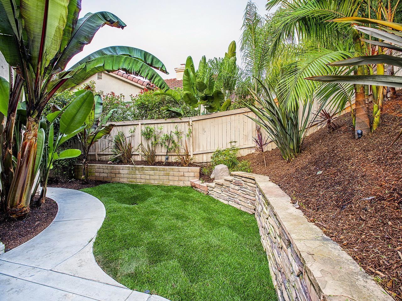 1178 Mariposa Road Carlsbad, CA 92011 - Photo 15 of 25