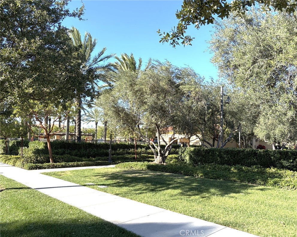 178 Working Ranch Irvine, CA 92602 - Photo 42 of 42 a view of a yard