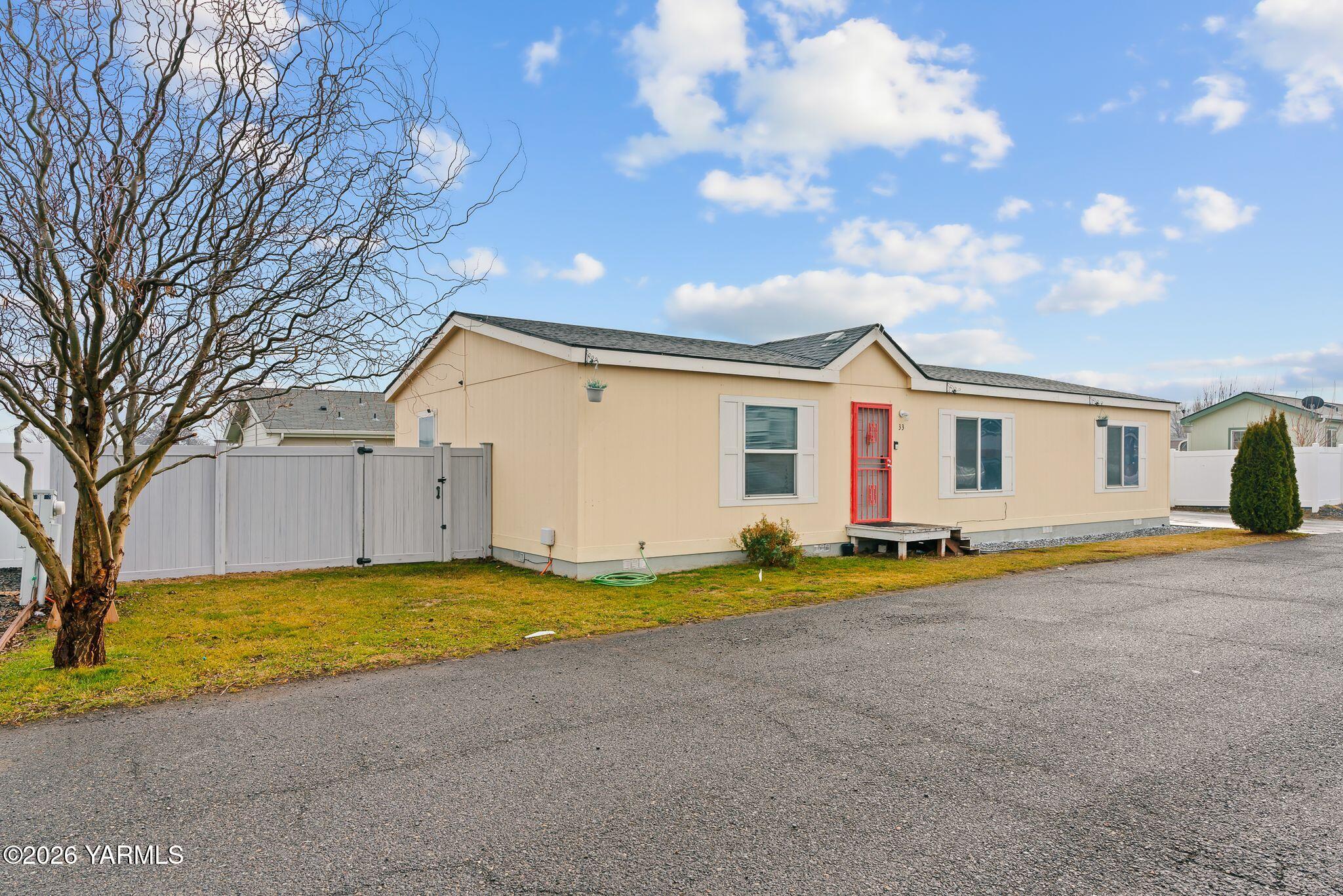 2802 S 5th Ave Lot 33-1