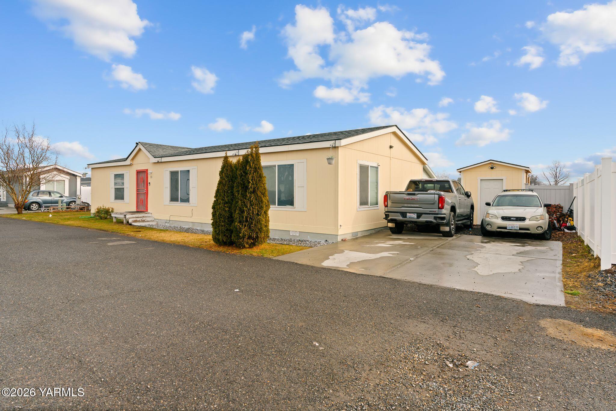 2802 South 5th Avenue, Unit 33 Union Gap, WA 98903 - Photo 3 of 20 2802 S 5th Ave Lot 33-3