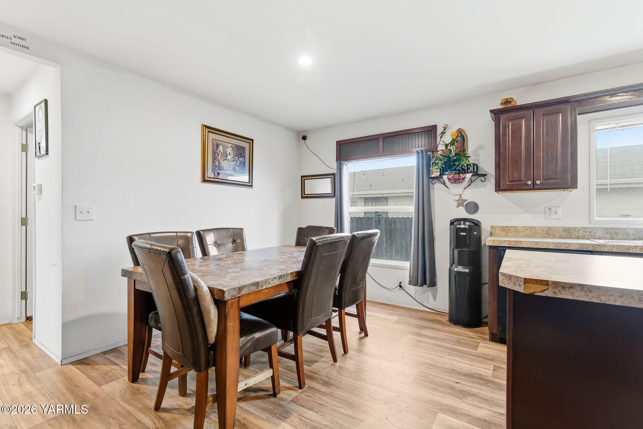 2802 South 5th Avenue, Unit 33 Union Gap, WA 98903 - Photo 8 of 20 2802 S 5th Ave Lot 33-8