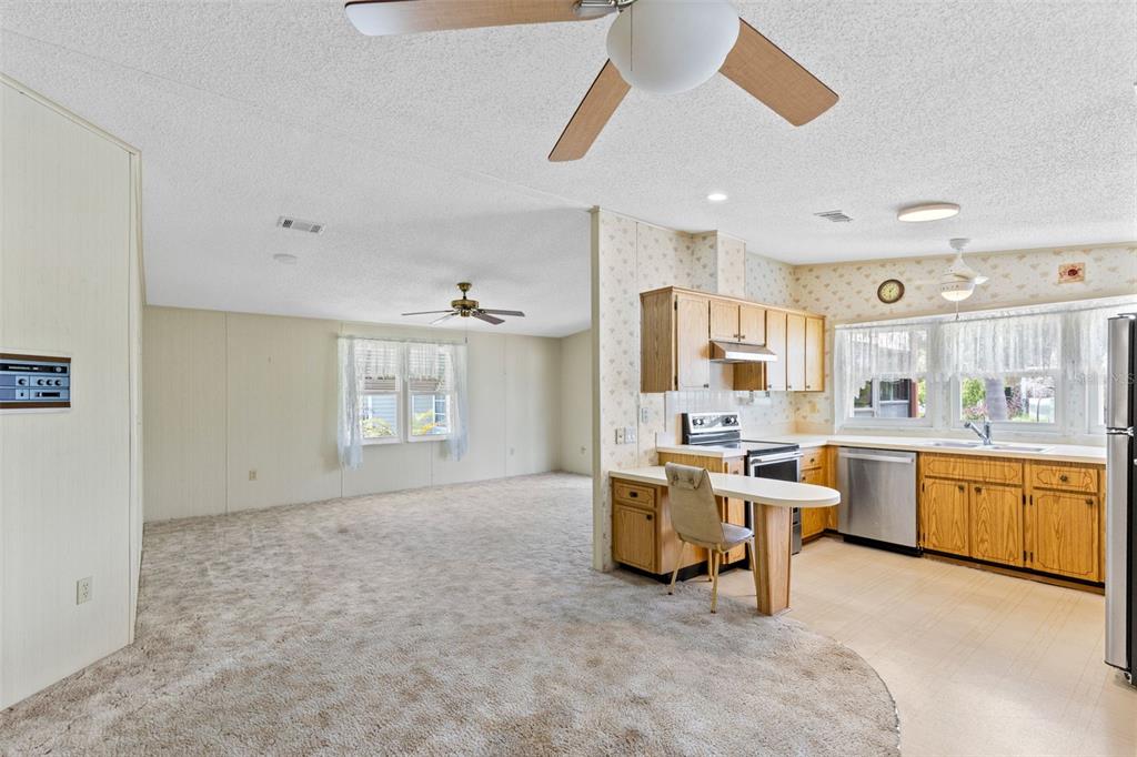 3217 Rainbow Road Tavares, FL 32778 - Photo 12 of 30