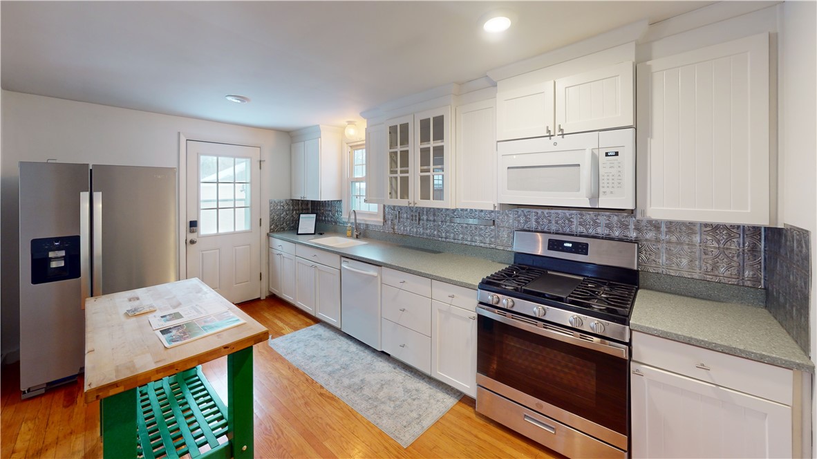 940 South Grosvenor Road Brighton, NY 14618 - Photo 7 of 22