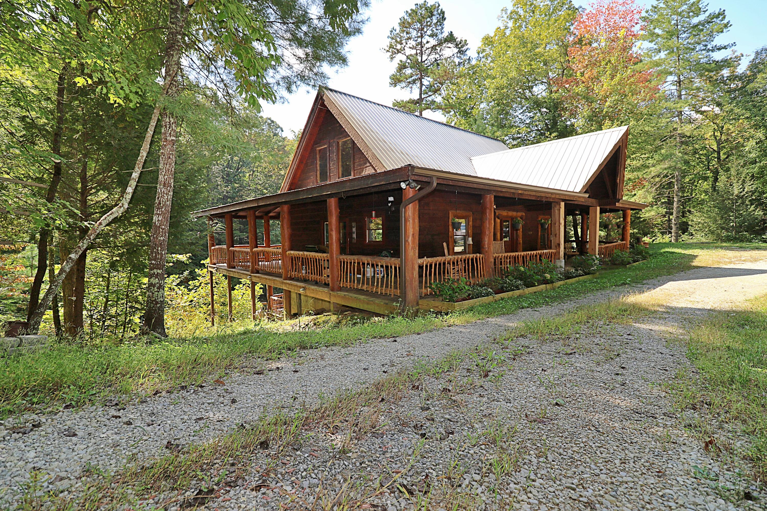 565 John J Smith Road Oneida, TN 37841 - Photo 22 of 35 094A6889