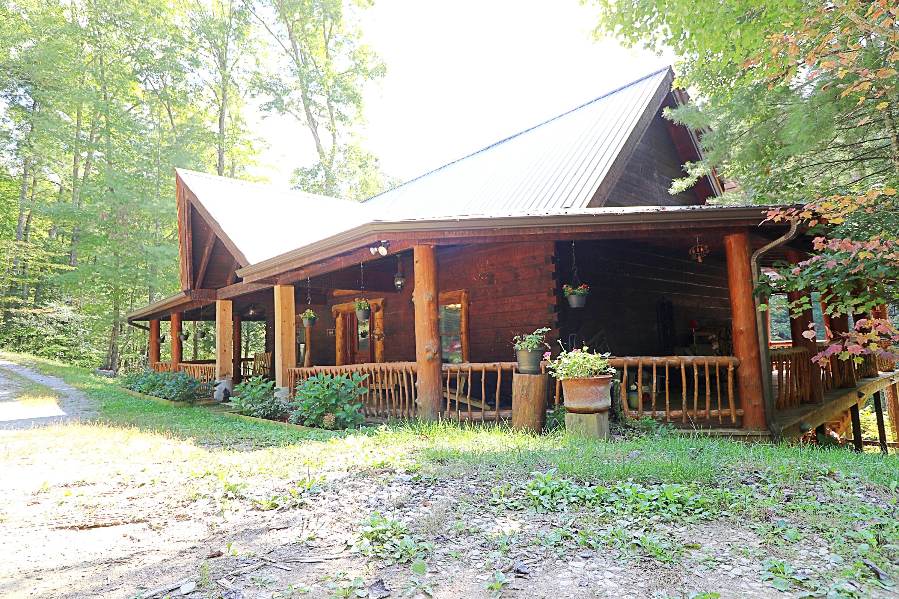 565 John J Smith Road Oneida, TN 37841 - Photo 24 of 35 094A6895