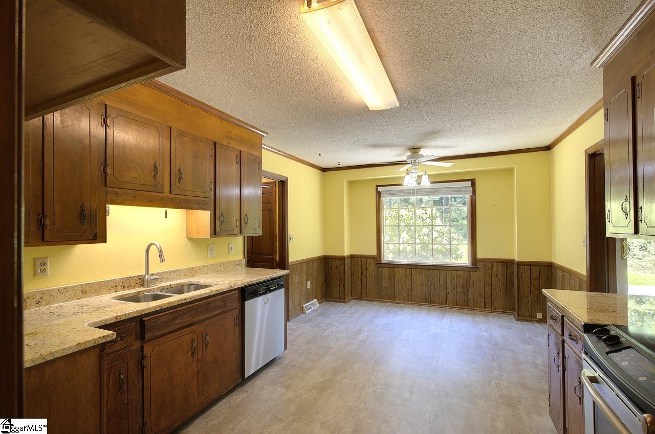 115 Botany Slopes Road Piedmont, SC 29673 - Photo 11 of 48