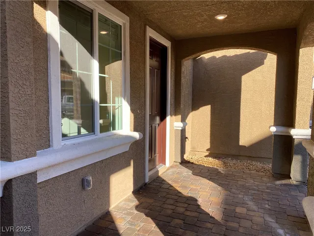$2,030 | 2428 Bagnara Place, Henderson, NV 89044